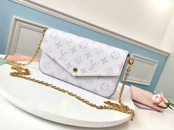 Official oldcobbler POCHETTE FÉLICIE VUITTON LOUIS 0611